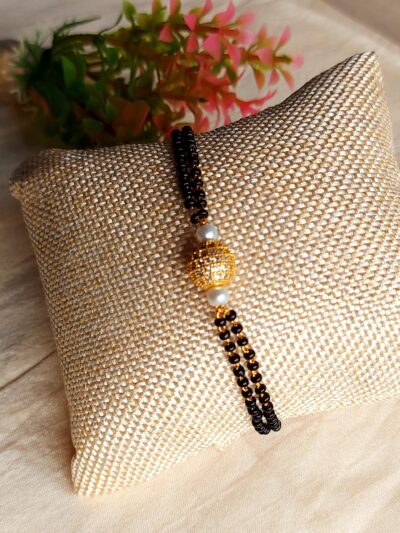 Hand Mangalsutra