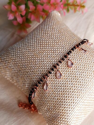 Hand Mangalsutra