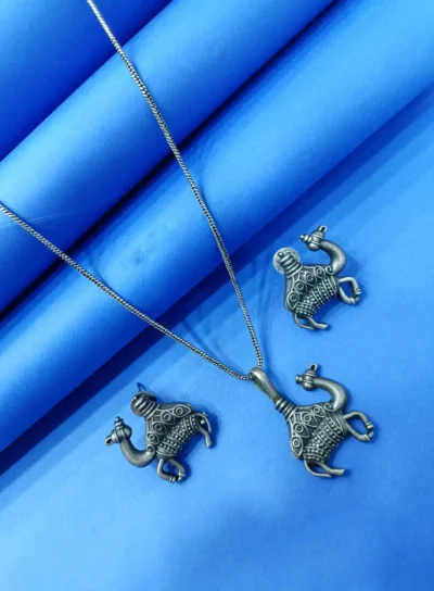 Chain Pendant