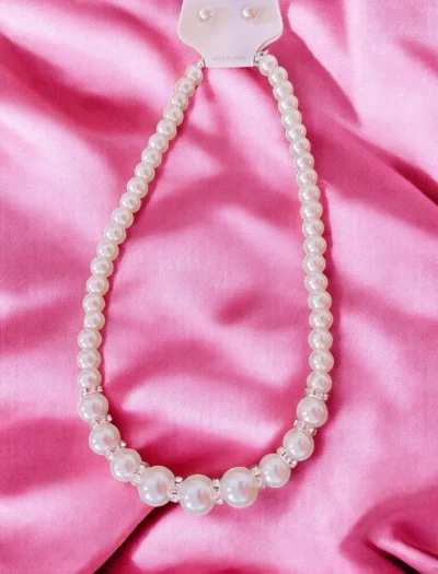 Pearl Necklace